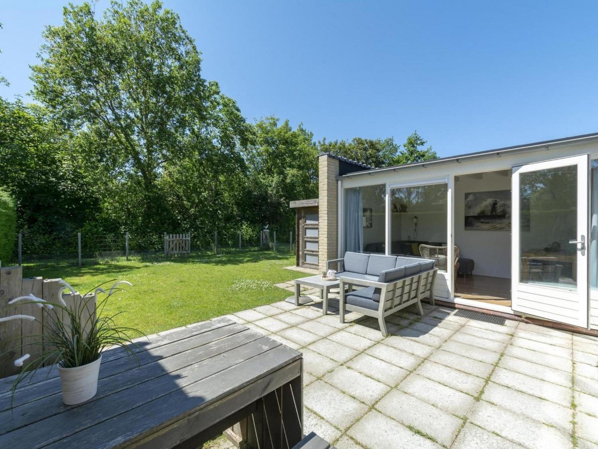 Cozy Bunglow With Garden Sint Maartensvlotbrug المظهر الخارجي الصورة